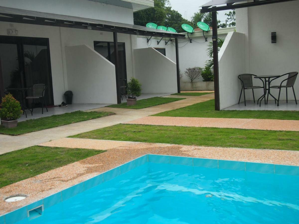 Panglao Moravian Apartments Экстерьер фото